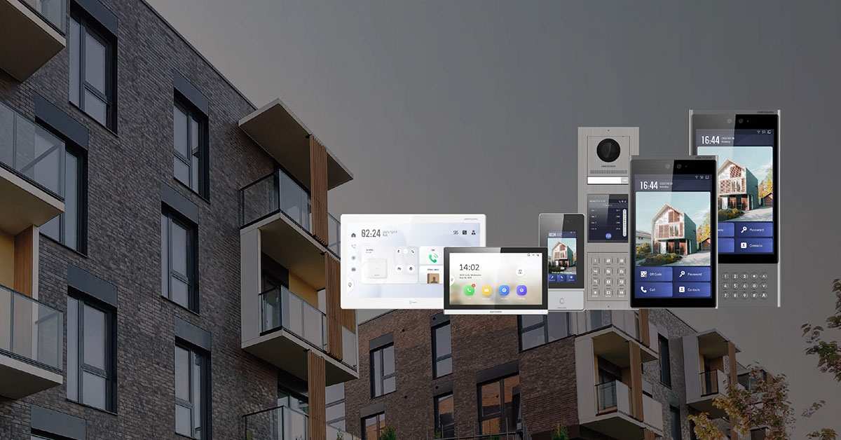 so-sanh-chuong-cua-man-hinh-akuvox-va-hikvision